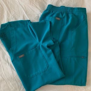FIGS scrub set in Teal
